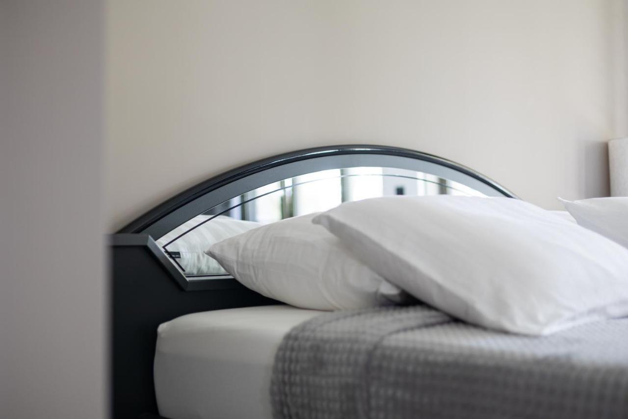 Luxury Room With King Size Bed 多德雷赫特 外观 照片