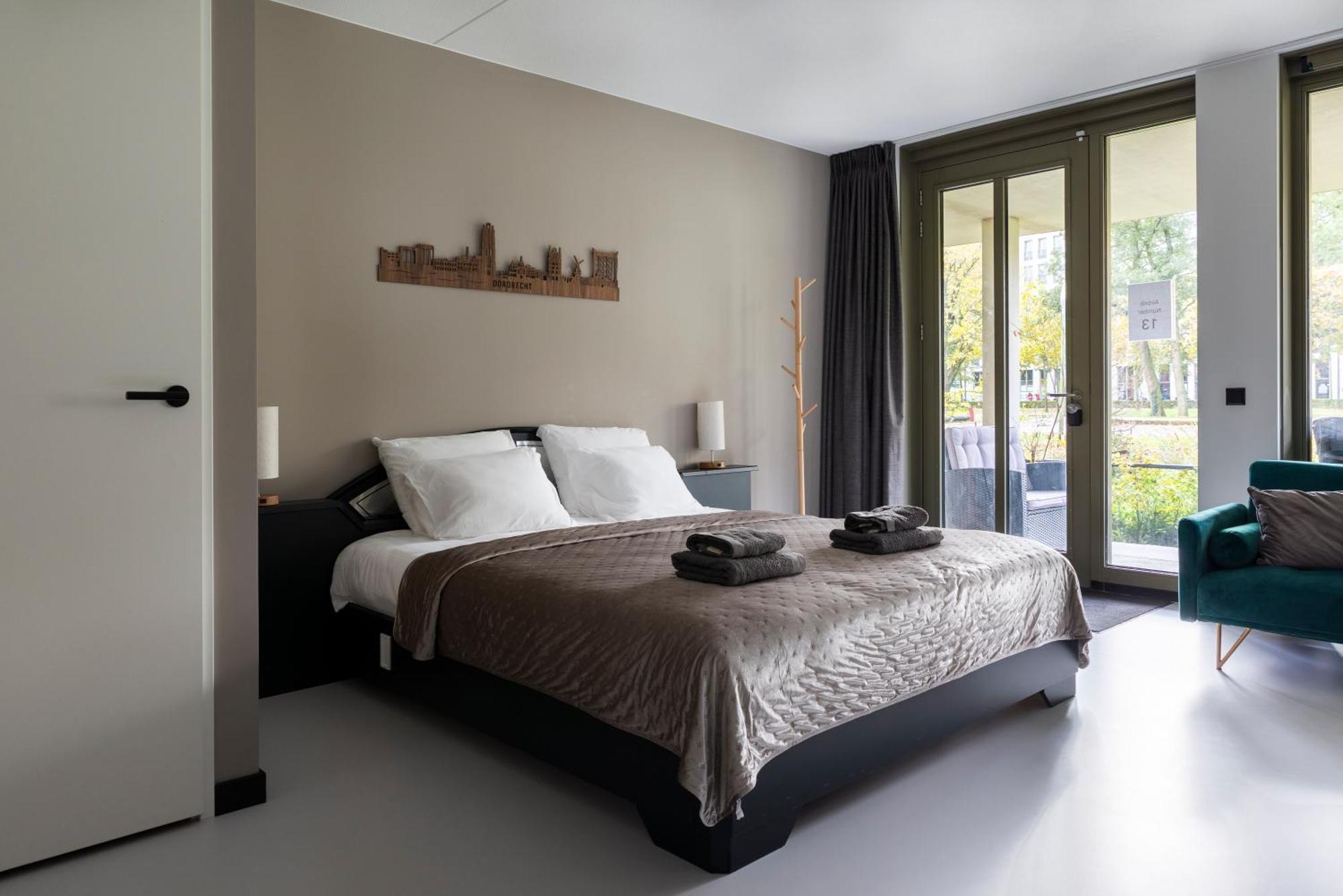 Luxury Room With King Size Bed 多德雷赫特 外观 照片
